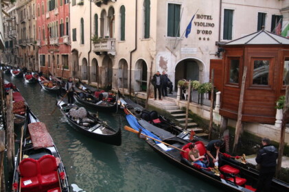 ゴンドラの乗り場