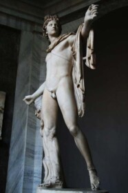 ベルヴェデーレの中庭のアポロ像