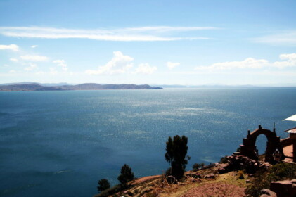 真っ青なティティカカ湖
