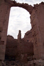 本当は立ち入り禁止かも