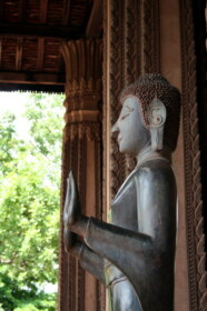 本殿にある仏像