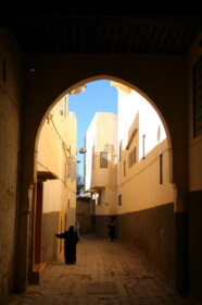 整然として歩きやすいスーク