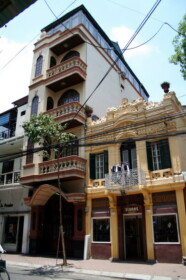 ニャーチュン通り