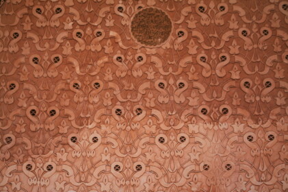 入口にあった精微な装飾