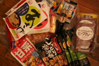 日本からの救援物資