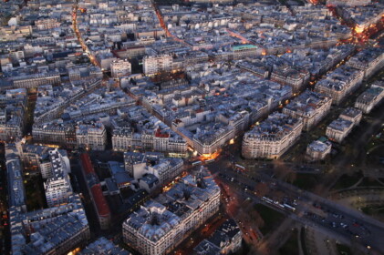 放射状にのびる街並み