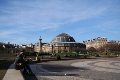 レアールの公園にて