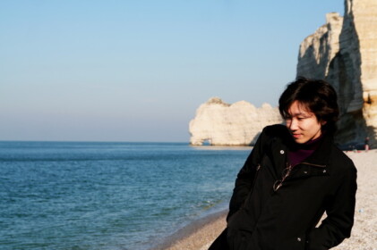 エトルタ海岸での和田さん