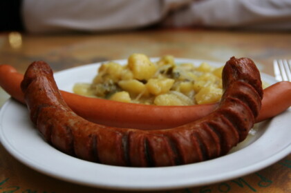 またもやソーセージでランチ