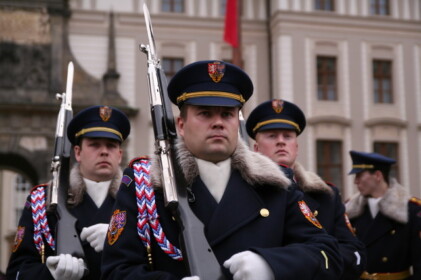 プラハ城正門の衛兵交代式