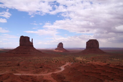 モニュメントバレー