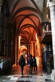 夫婦は歩き方が似てくる