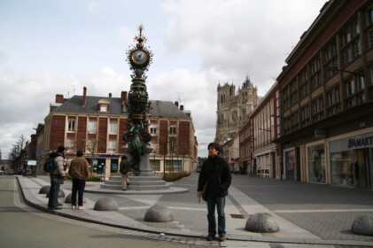 パリからアミアンへ