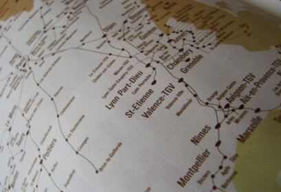 パリから約580km離れているニーム（Nimes）