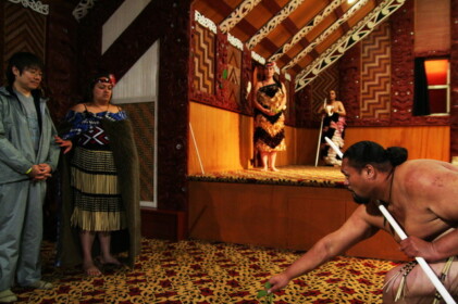 ポウフィリ（歓迎の儀式）