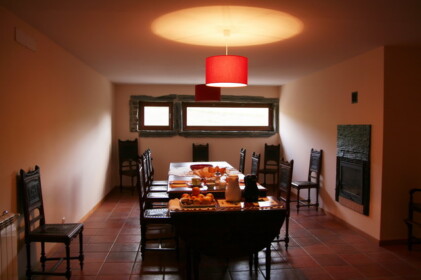 宿のダイニング