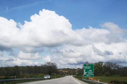 再びスペインに入ります