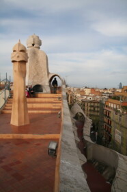 屋上の面白い煙突