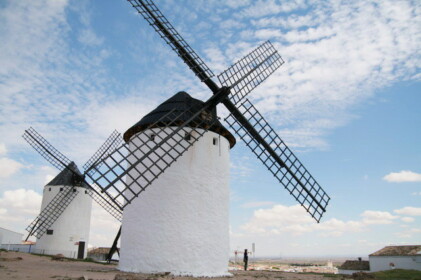 丘の上からは町が見渡せます