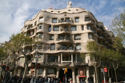 カサ・ミラ（ラ・ペドレラ）