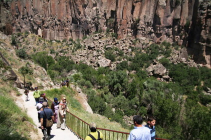 ウフララ渓谷のツアー
