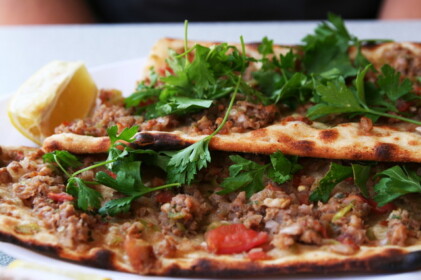 コンヤの名物ピデ